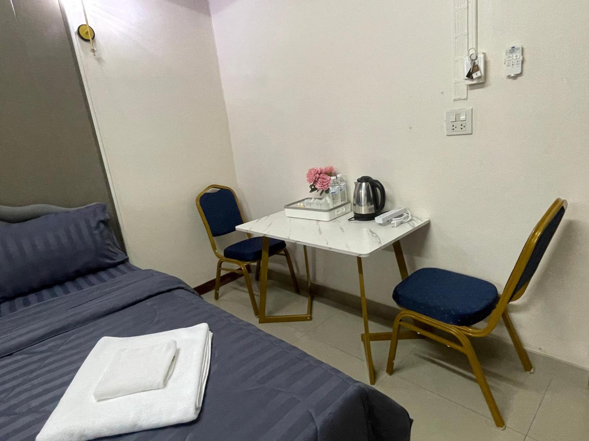 2B Cozy Hostel ตรัง 外观 照片