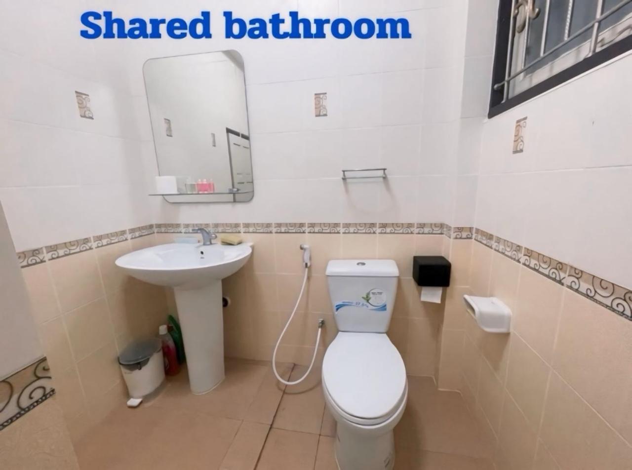 2B Cozy Hostel ตรัง 外观 照片