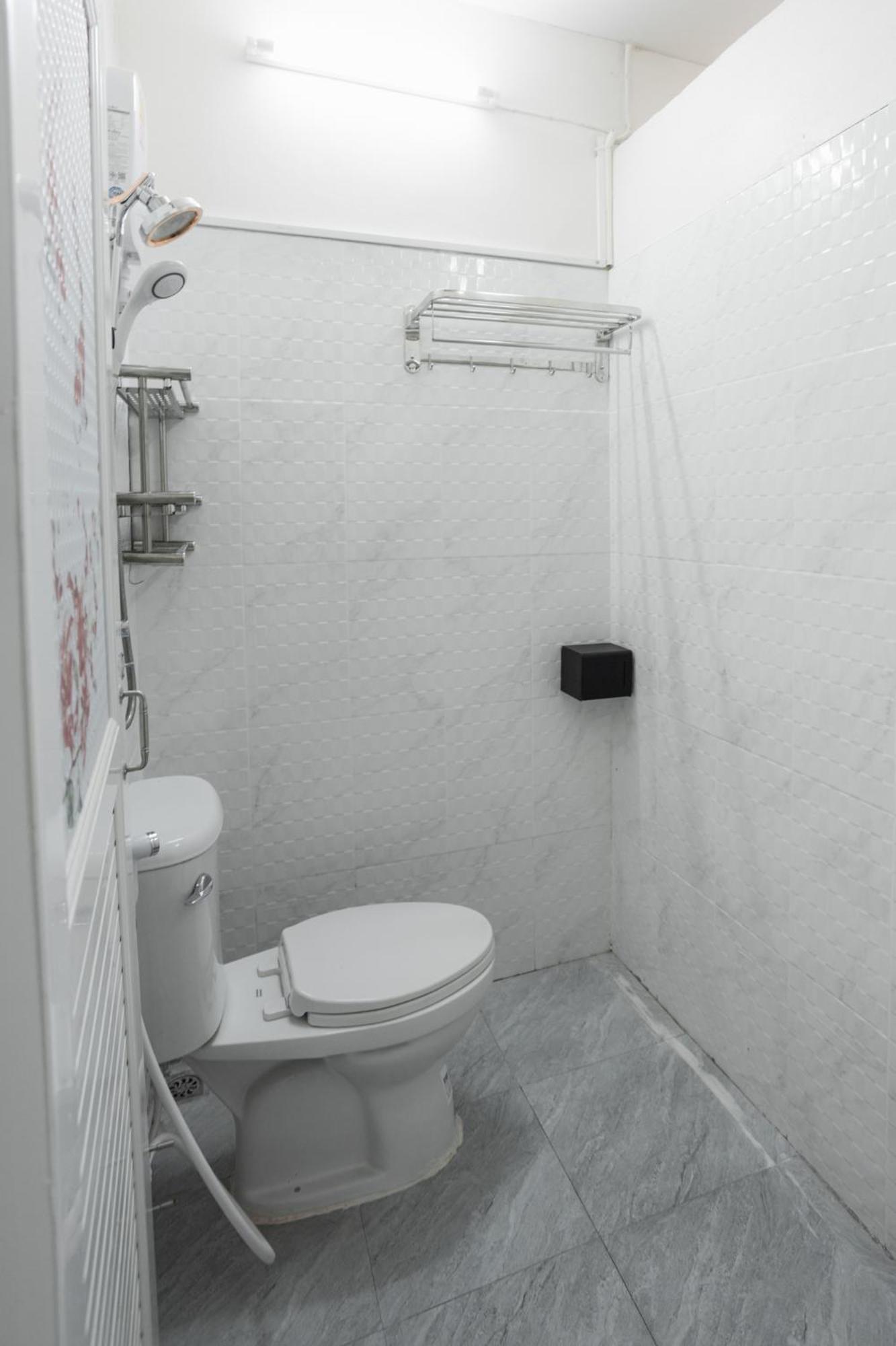 2B Cozy Hostel ตรัง 外观 照片