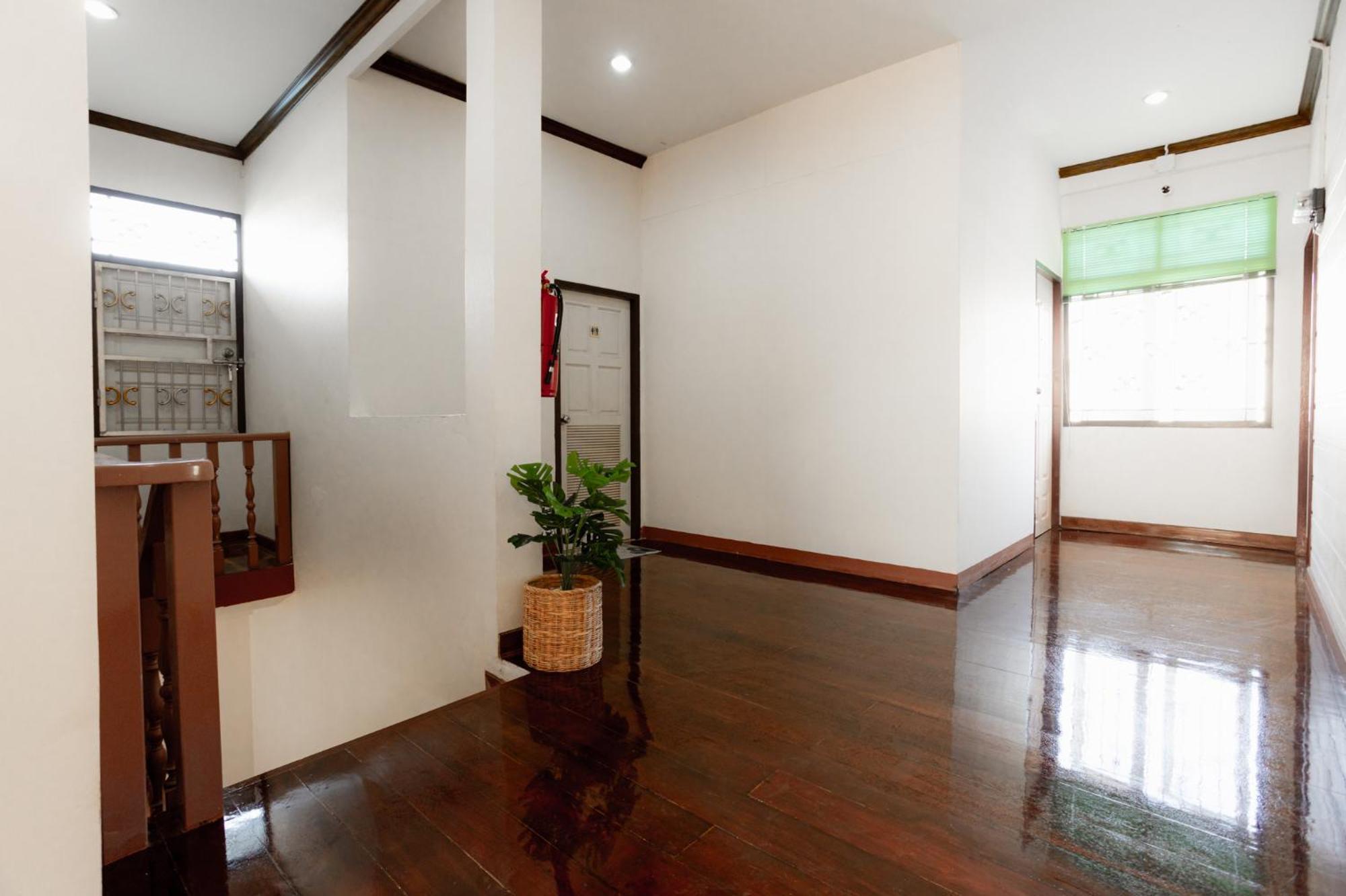 2B Cozy Hostel ตรัง 外观 照片