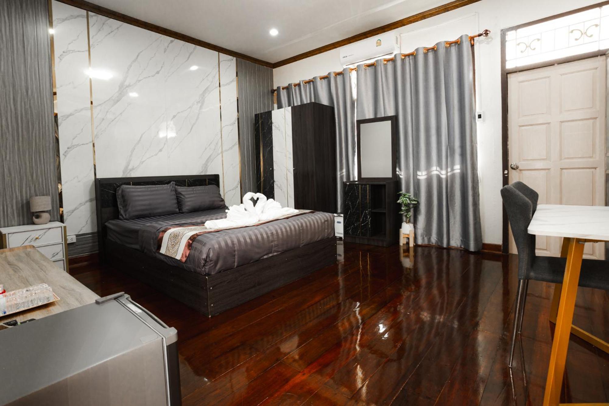 2B Cozy Hostel ตรัง 外观 照片